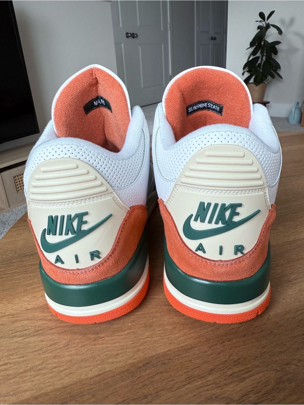 Nike Air Jordan 3 Retro SE Solefly Miami Beige Orange Green Sneakers Men’s 11 - Picture 7 of 15